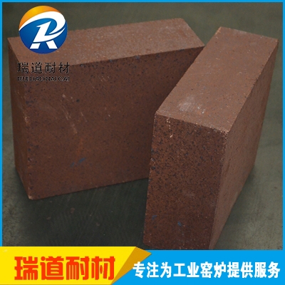 鎂鐵尖晶石磚